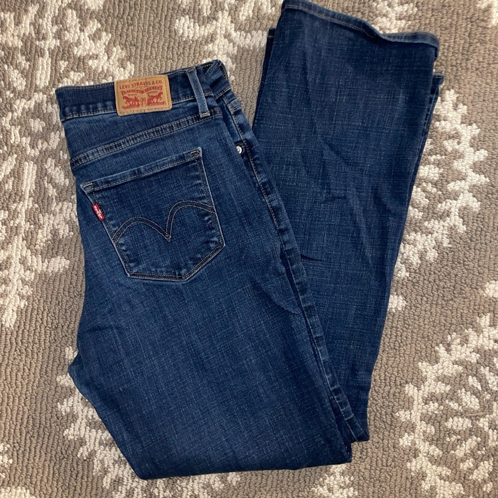 Levi's women’s Dark Blue bootcut jeans